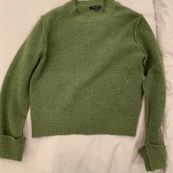 Sweater - Picture 2 of 3